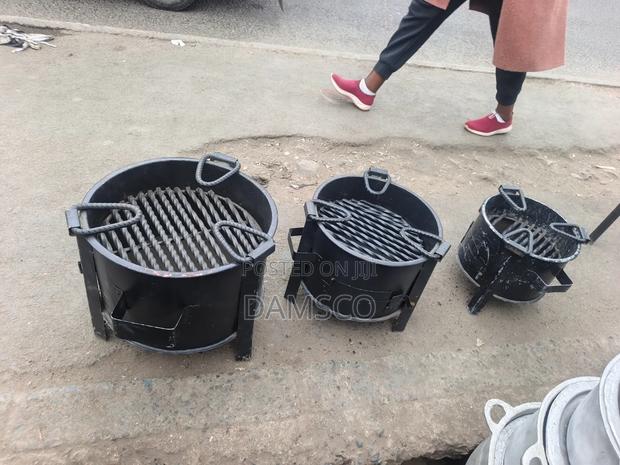 Heavy-Duty Charcoal Grill , Jiko