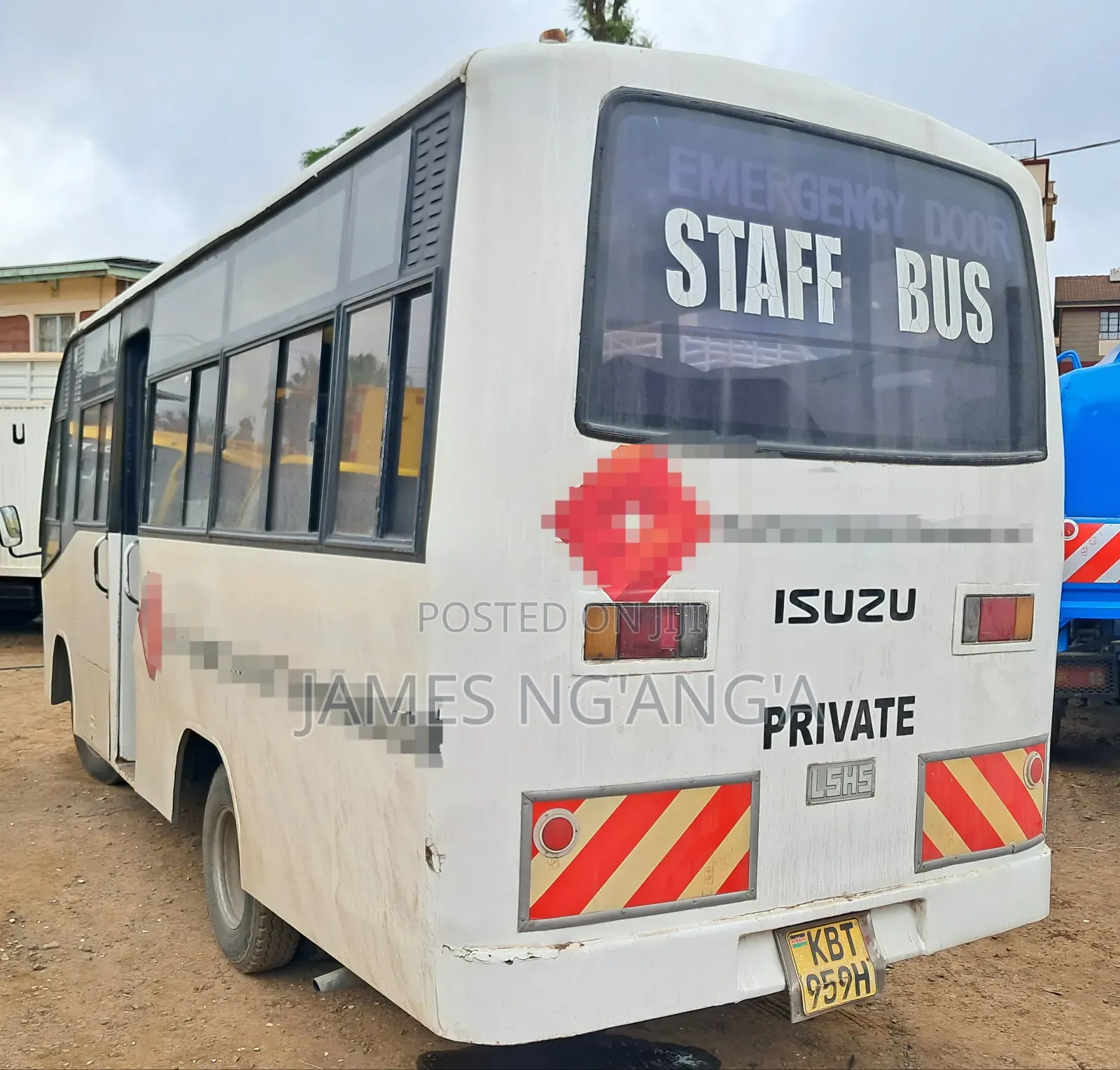 Isuzu Std 4240 2011 White