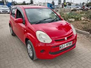 Toyota Passo 2015 Red