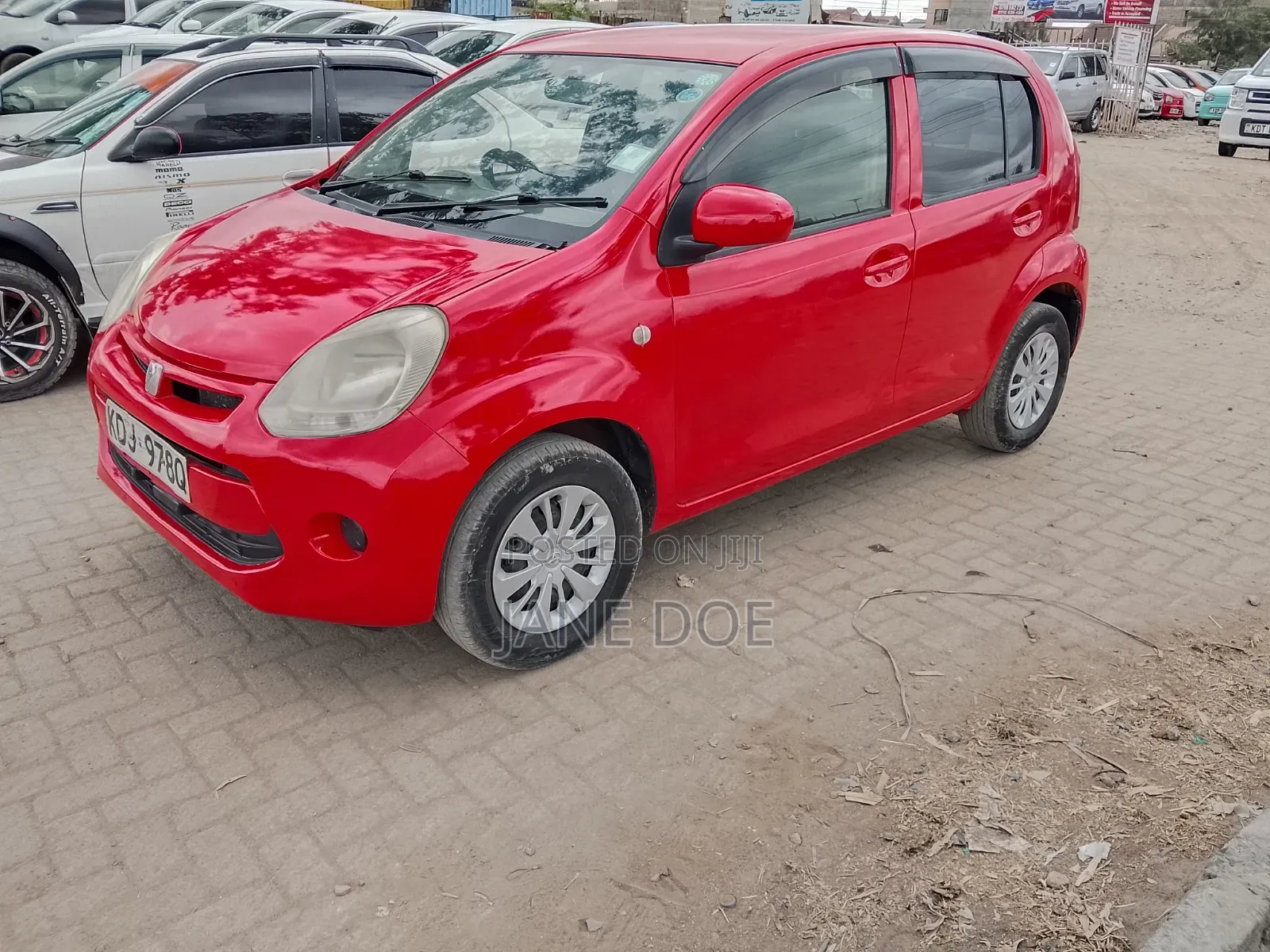 Toyota Passo 2015 Red