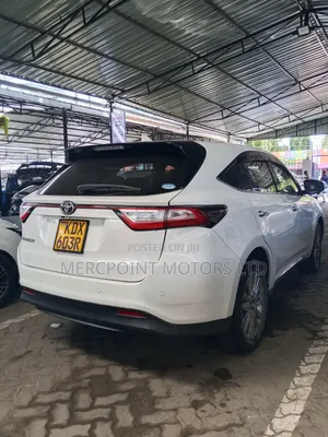 Toyota Harrier 2019 White