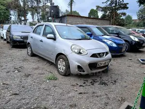 Nissan March 2015 Silver