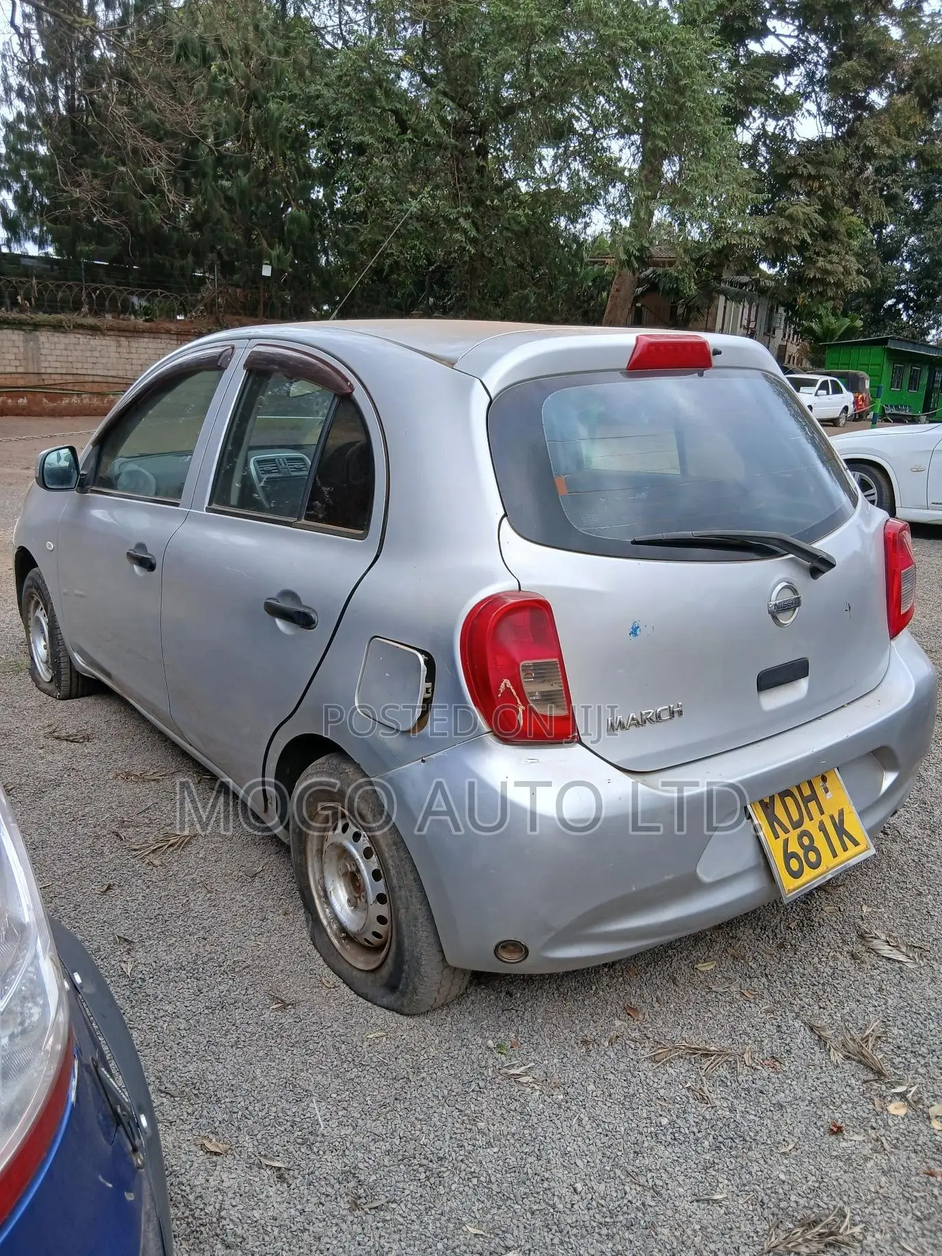 Nissan March 2015 Silver