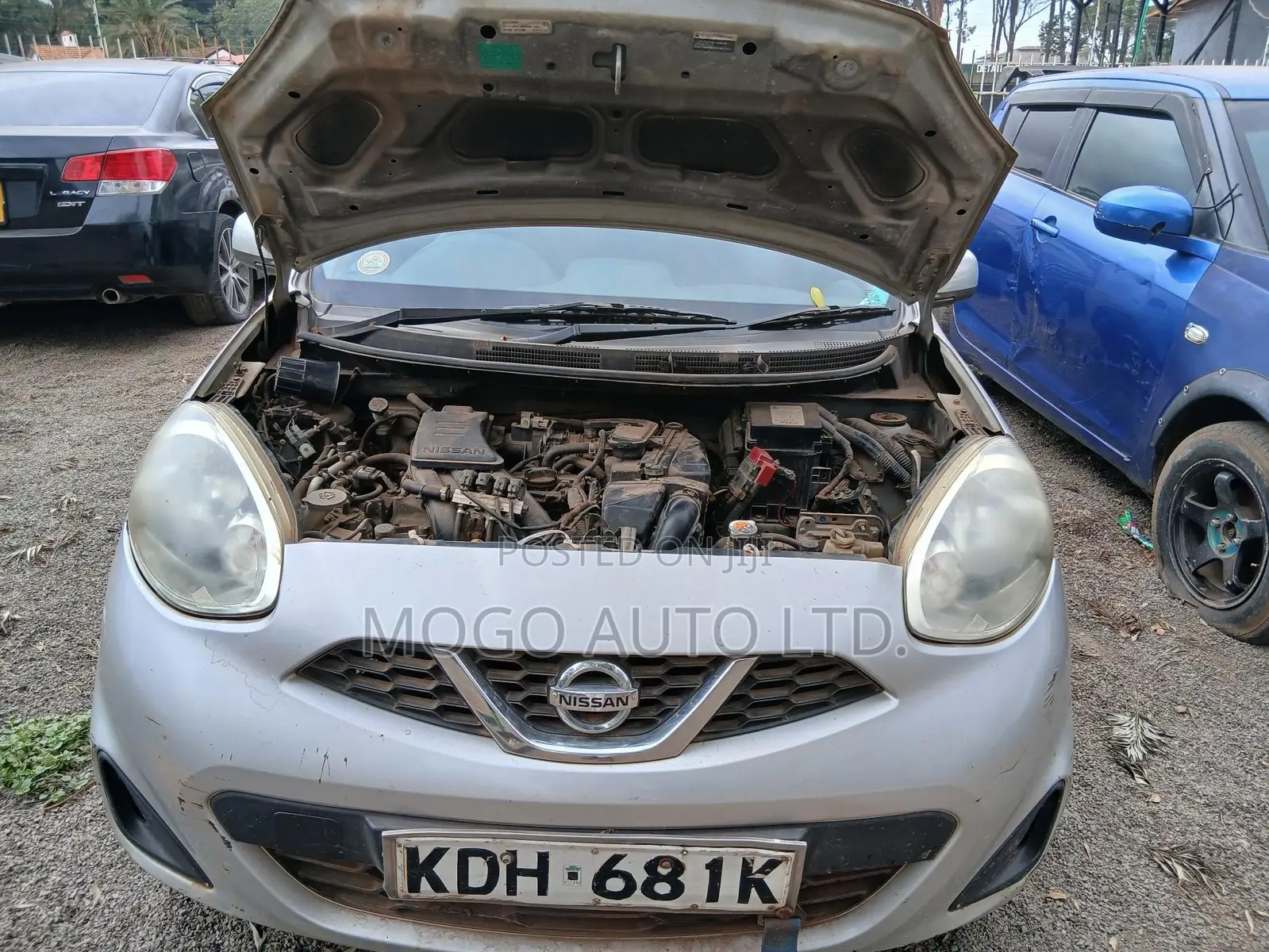 Nissan March 2015 Silver