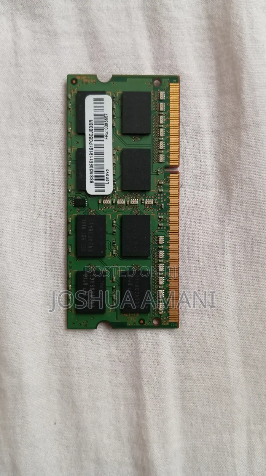 Selling a Samsung 8GB Laptop RAM Module.
