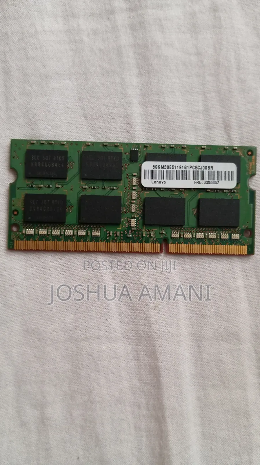 Selling a Samsung 8GB Laptop RAM Module.
