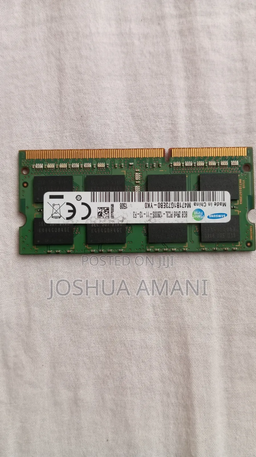 Selling a Samsung 8GB Laptop RAM Module.