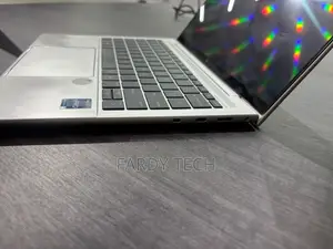Laptop HP Dragonfly G3 32GB Intel Core i7 SSD 512GB