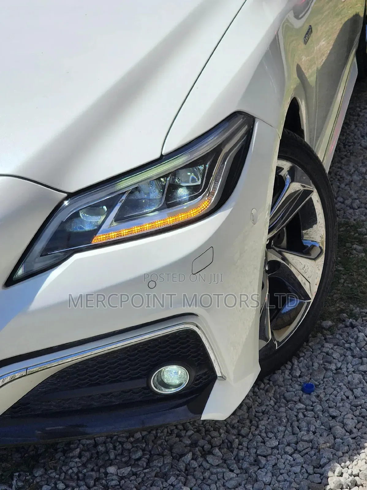 Toyota Crown 2019 White