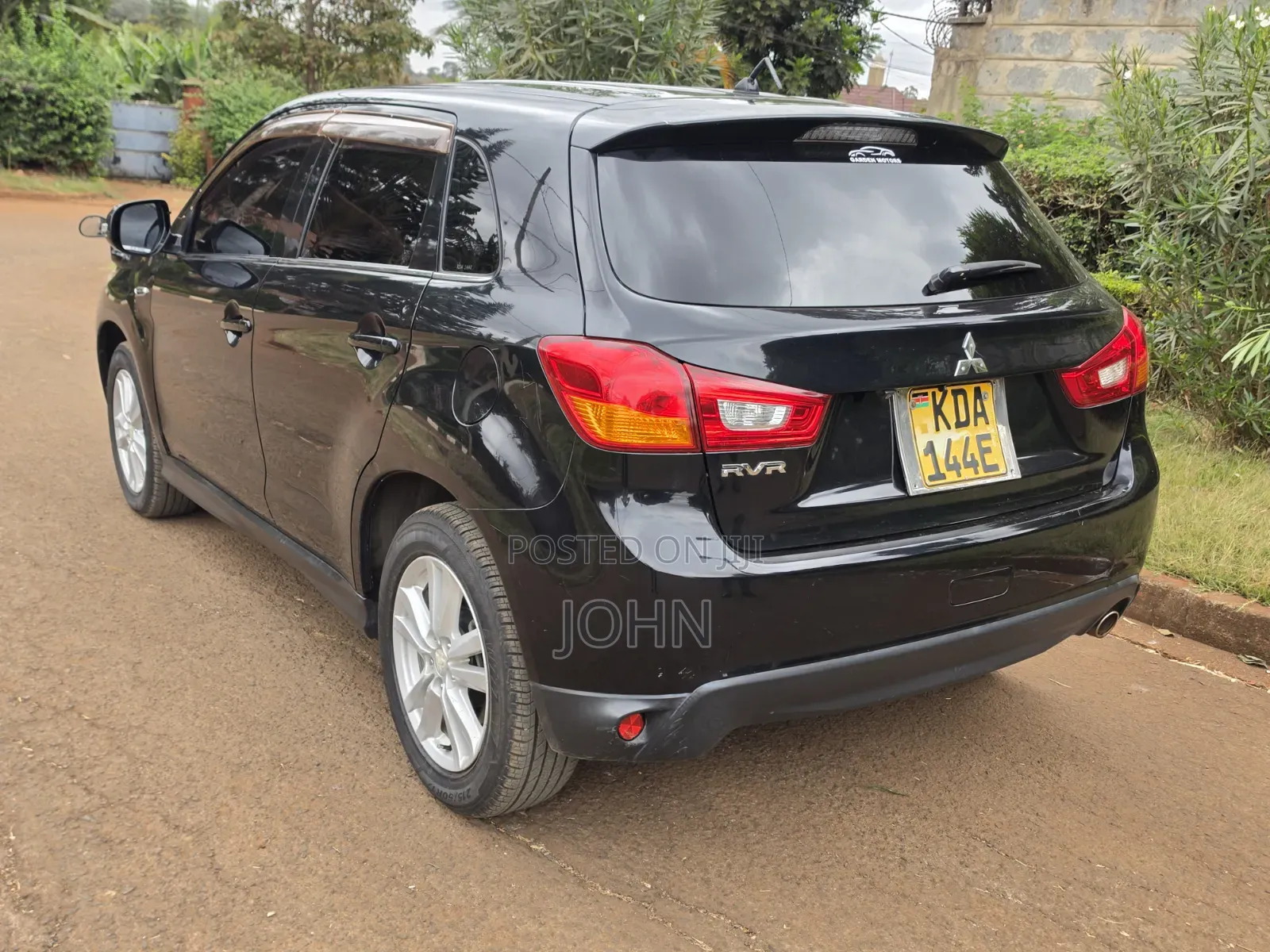 Mitsubishi RVR 2013 Black