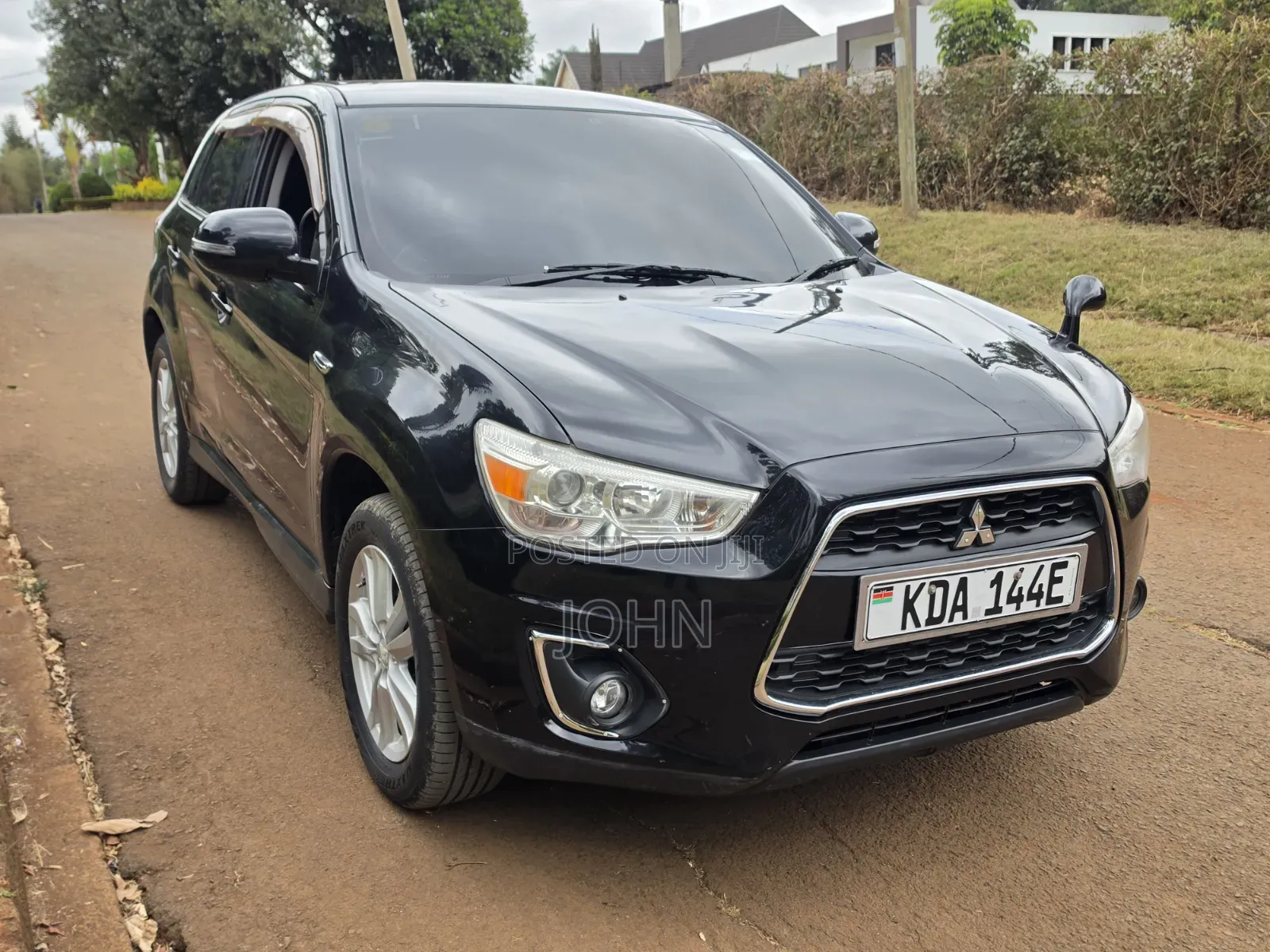 Mitsubishi RVR 2013 Black