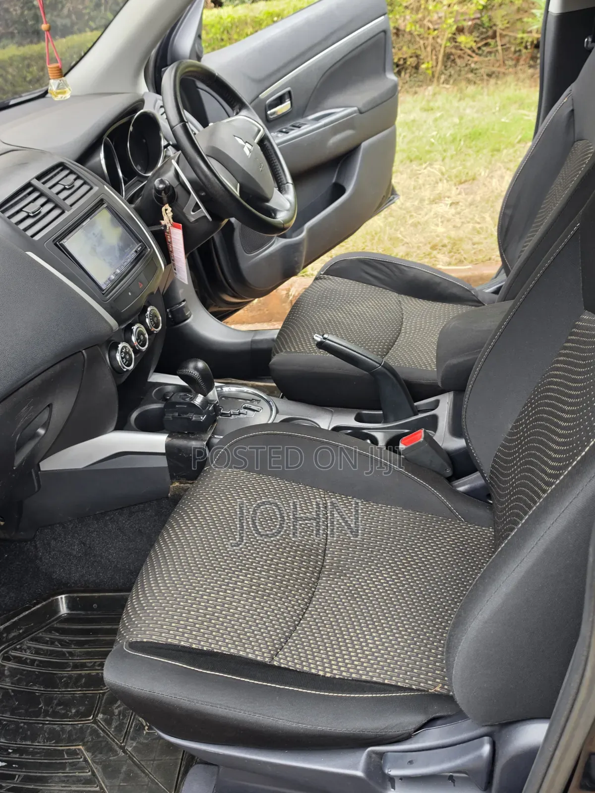 Mitsubishi RVR 2013 Black