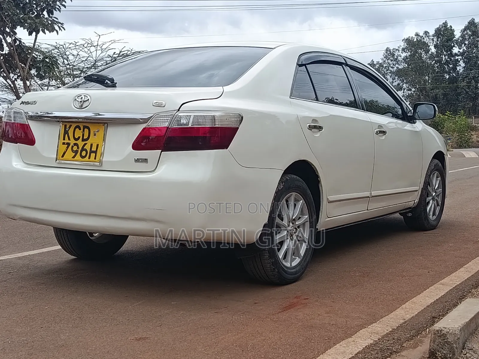 Toyota Premio 2008 White