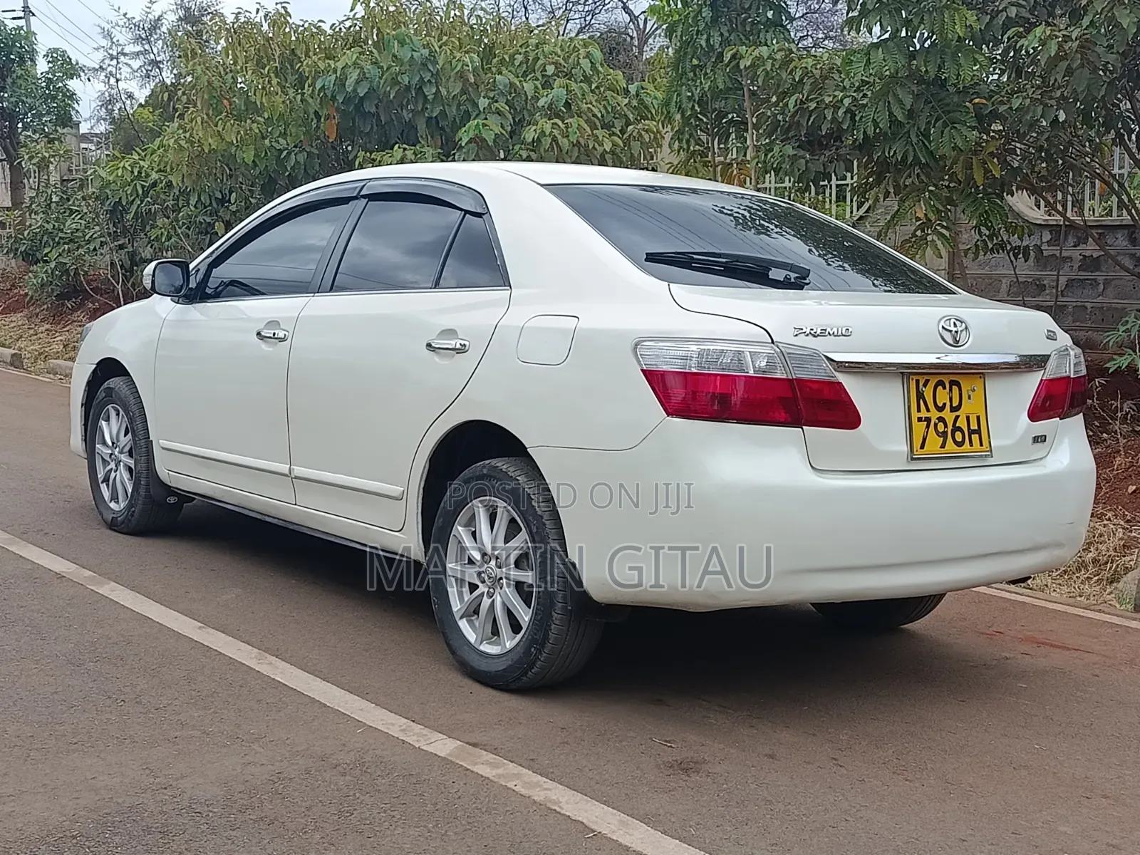 Toyota Premio 2008 White