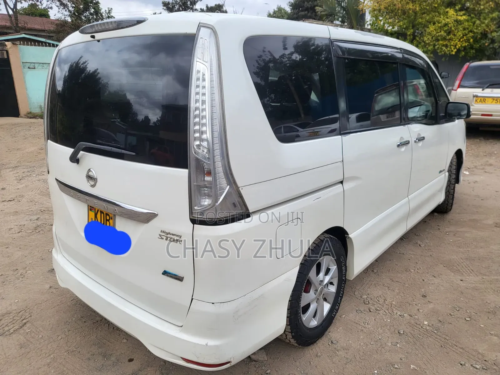 Nissan Serena 2012 White