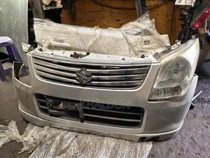 Wagon R Suzuki Nosecut