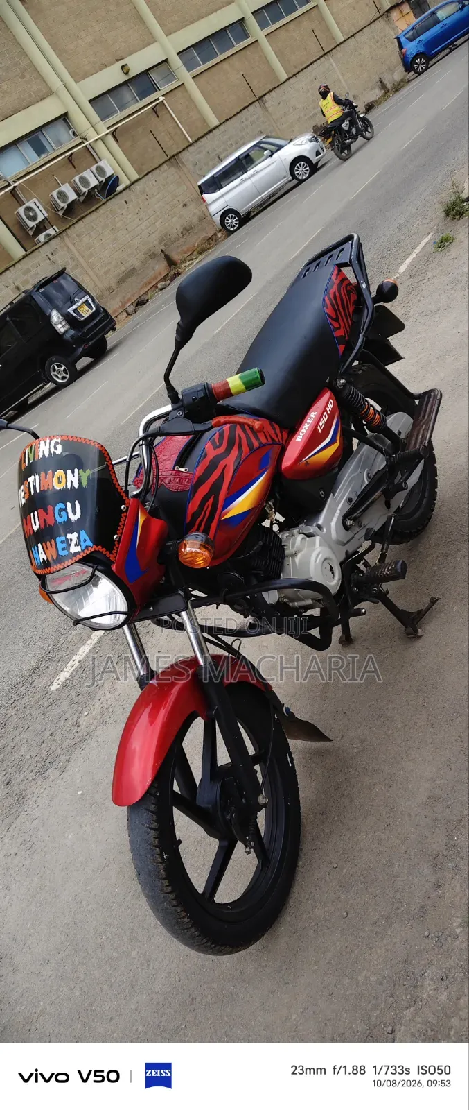 Bajaj Boxer 150 UG 2025 Red