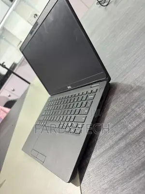 Laptop Dell Latitude 5300 8GB Intel Core i5 SSD 256GB