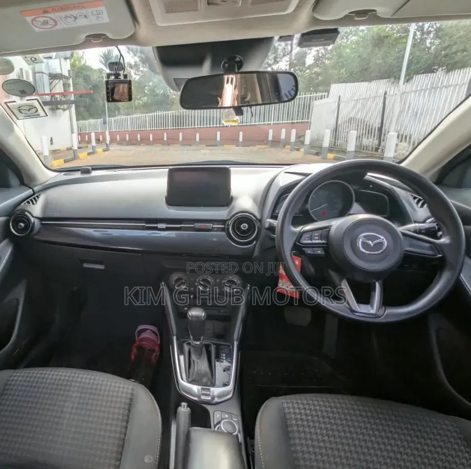 Mazda Demio 2019 Ivory