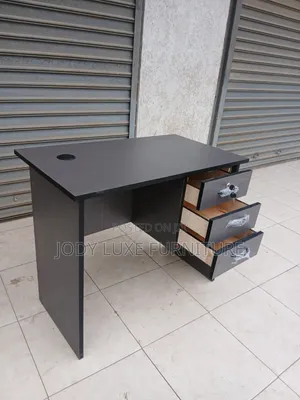 Modern Office Desk