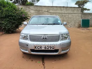 Toyota Succeed 2013 Silver