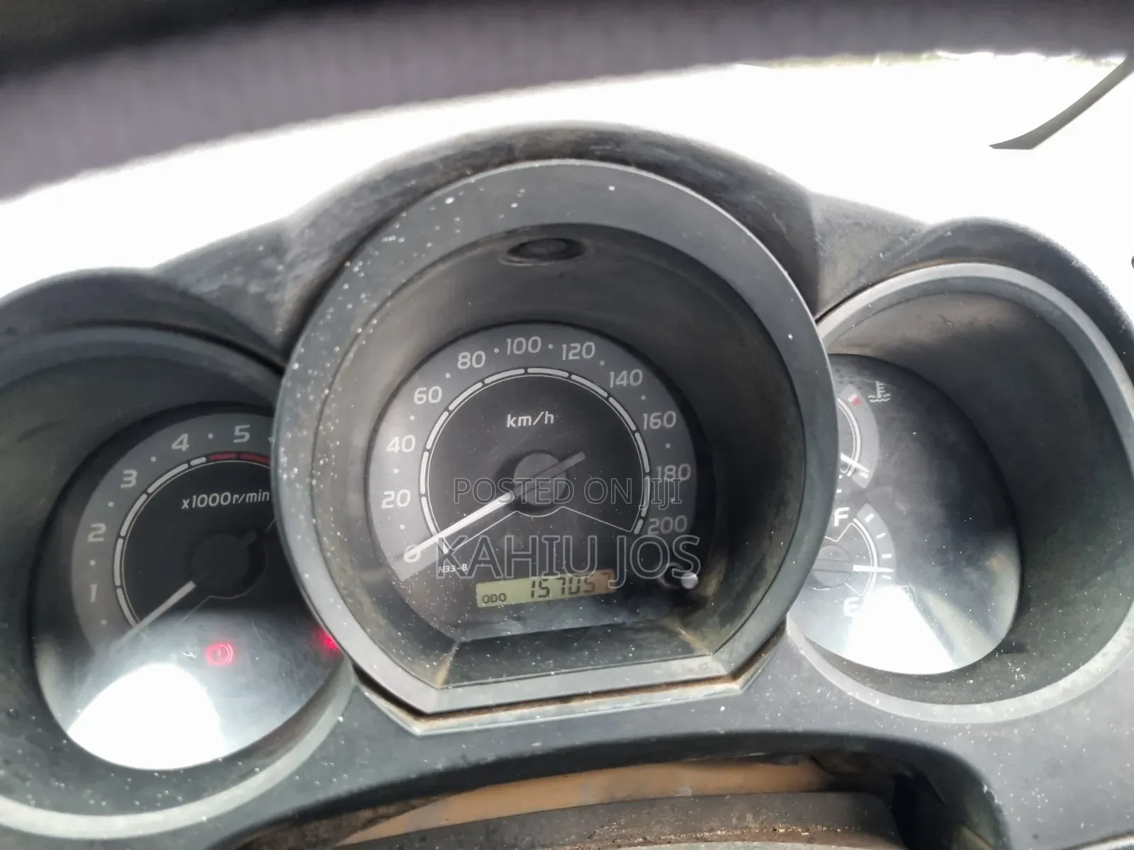 Toyota Hilux 2010 White