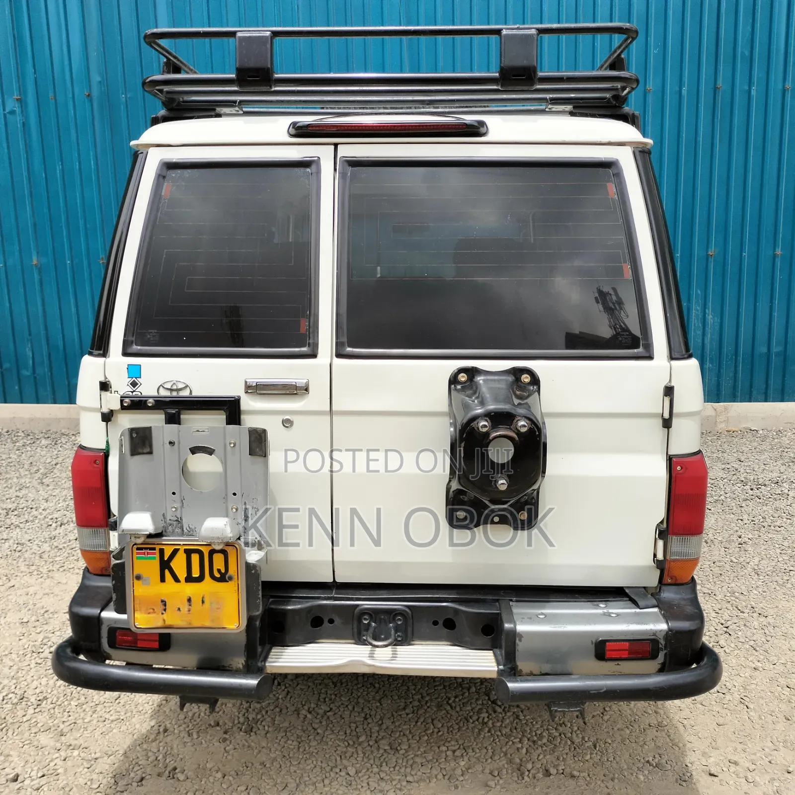 Toyota Land Cruiser 2016 White