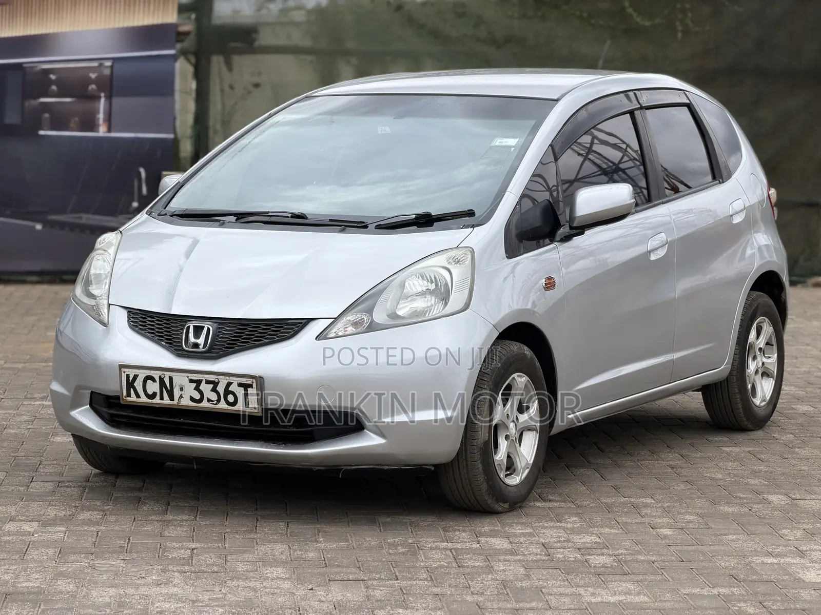 Honda Fit Automatic 2010 Gray