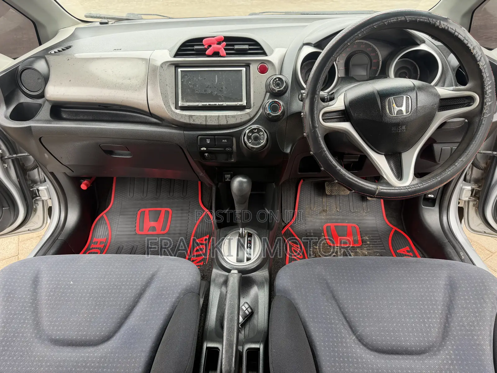 Honda Fit Automatic 2010 Gray