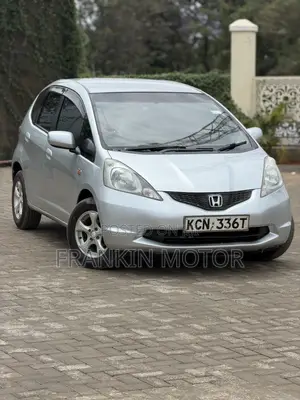 Honda Fit Automatic 2010 Gray