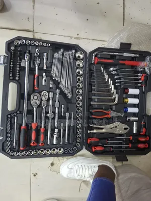 142-Piece Chrome Vanadium Mechanic Socket and Tool Kit Set