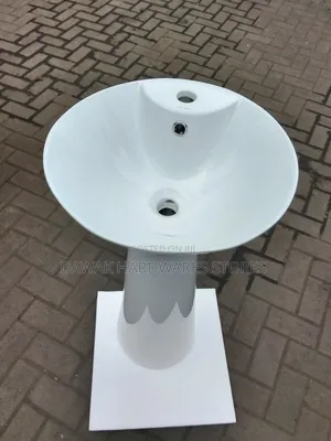 Loctus Cone Art Modern One Piece Pedestrial Basin