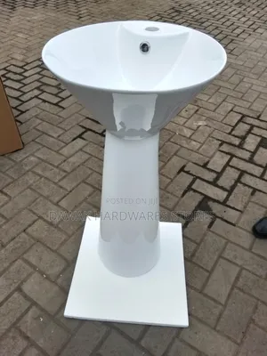 Loctus Cone Art Modern One Piece Pedestrial Basin
