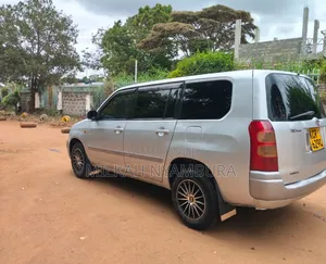 Toyota Succeed 2013 Silver