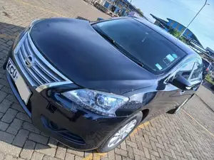 Nissan Sylphy 2012 Black