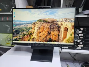 Desktop Computer Lenovo ThinkCentre M93 4GB Intel Core i3 SSD 128GB