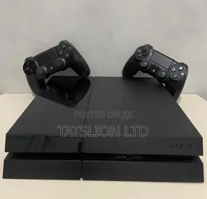 Ps4 Standard Chipped 2 Controllers 8 Games Fc27