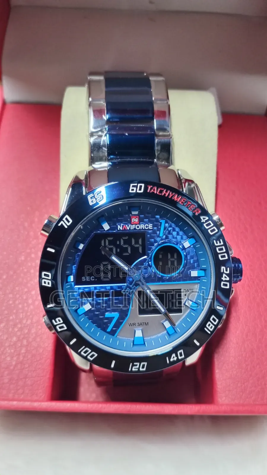 NaviForce Two-Toned and Blue Dial