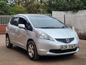 Honda Fit 2010 Silver