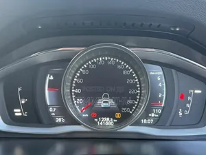 Volvo S60 2015 Silver