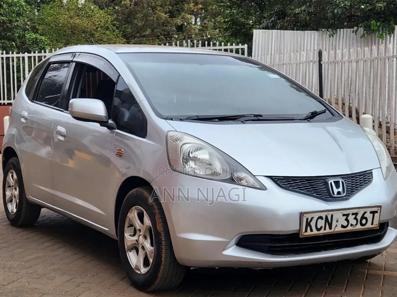Honda Fit 2010 Silver