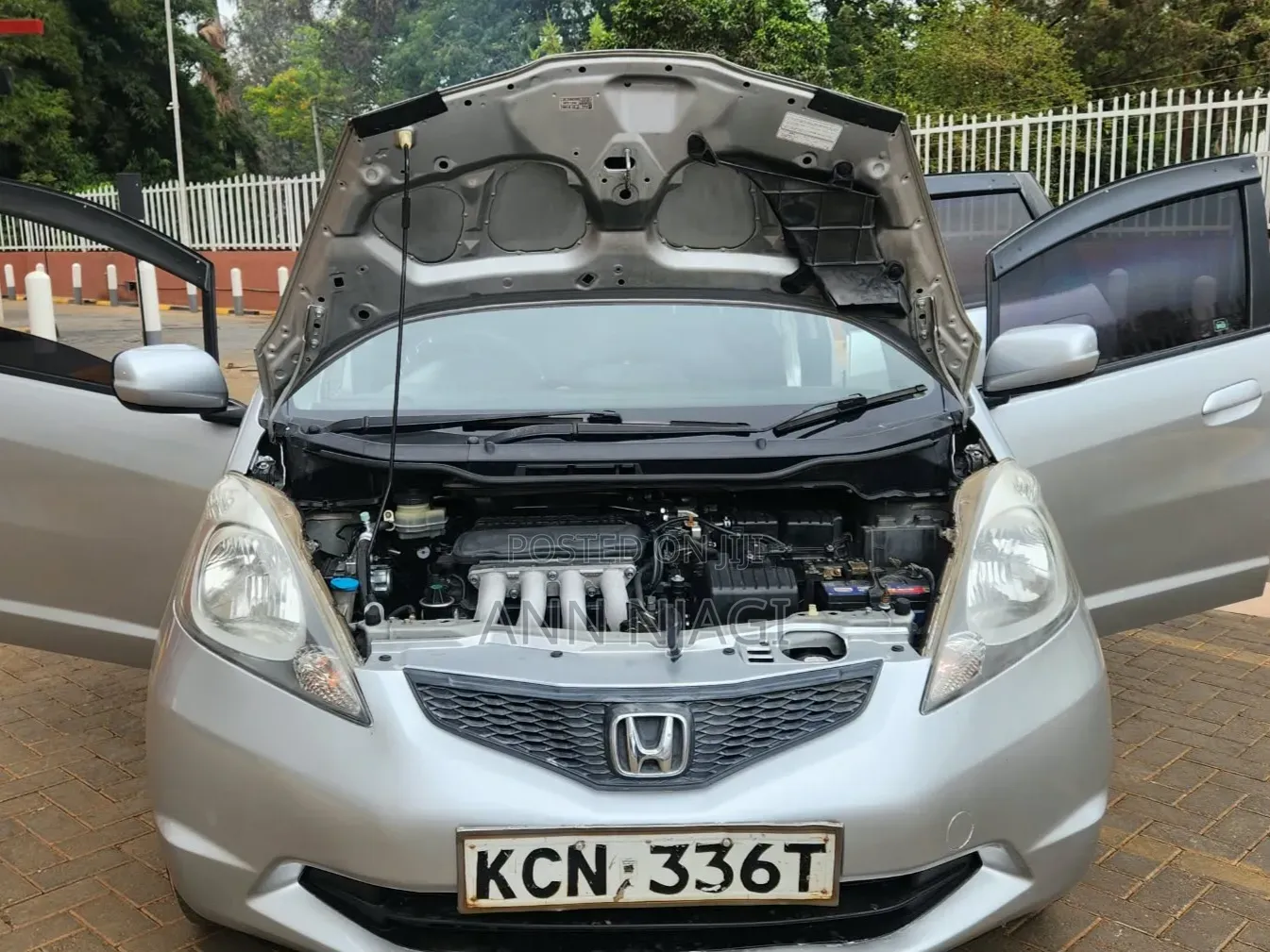 Honda Fit 2010 Silver