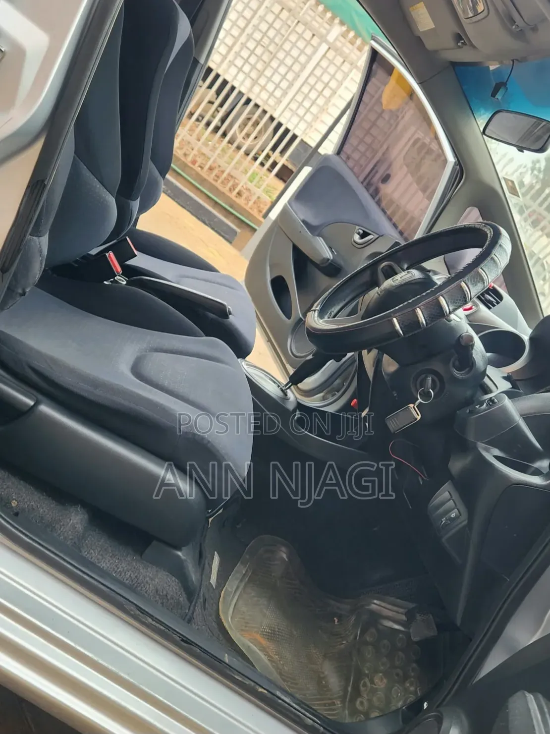 Honda Fit 2010 Silver