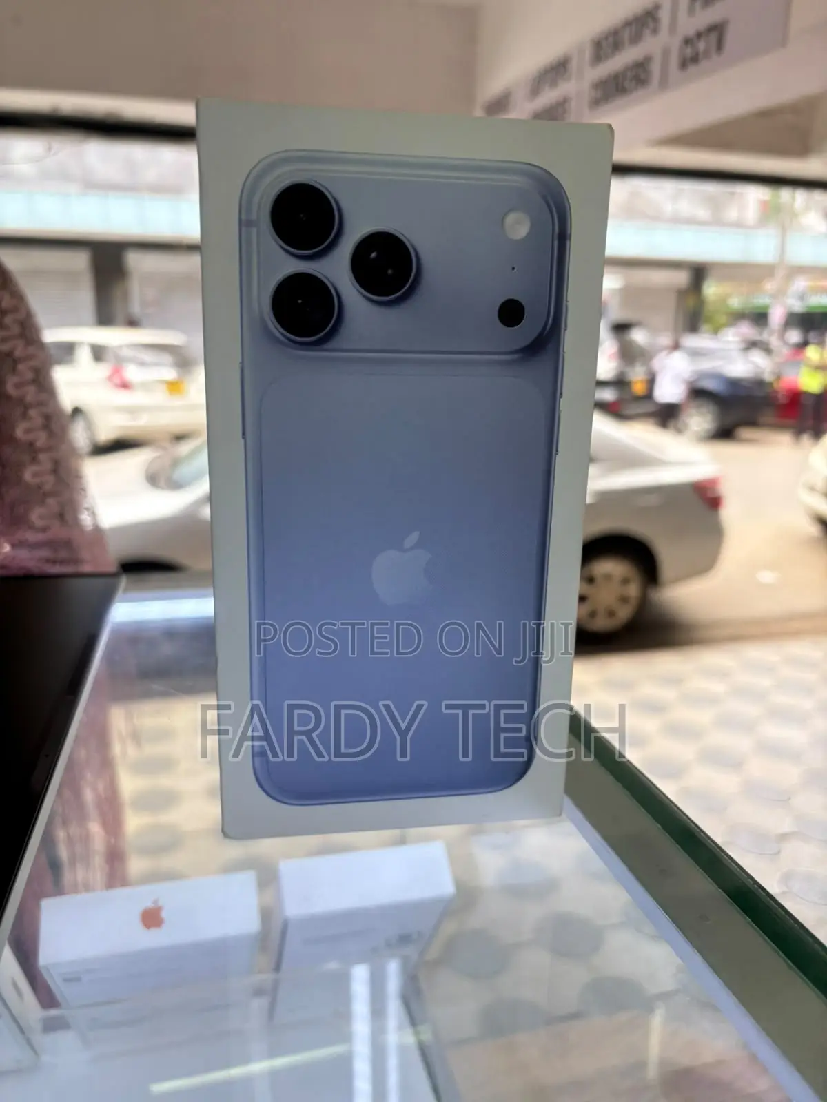 New Apple iPhone 18 Pro Max 256 GB Blue