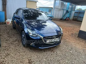 Mazda Demio 2017 Blue