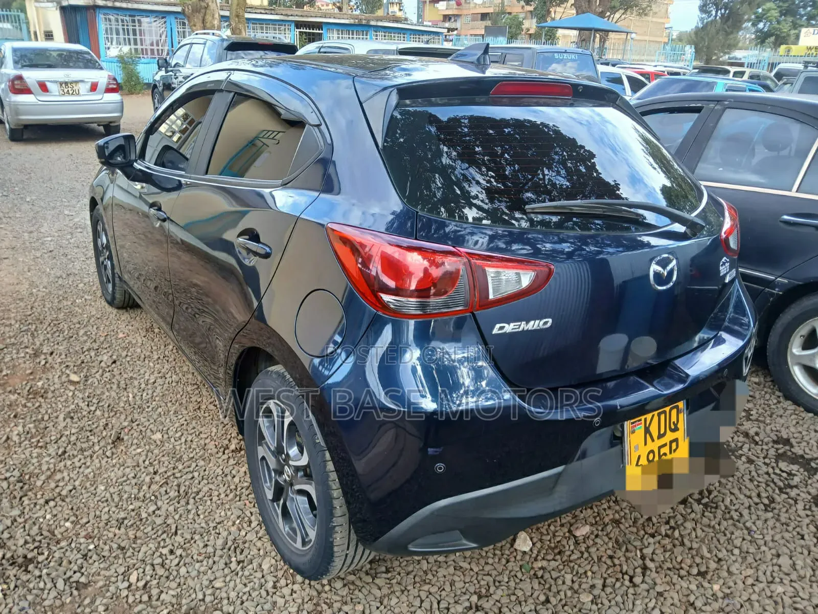 Mazda Demio 2017 Blue