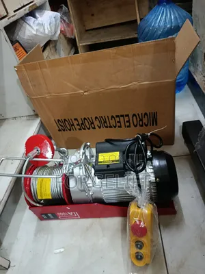 Shop Hoist