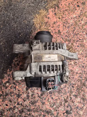 2zr Alternator for Toyota Premio