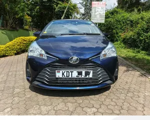 Toyota Vitz 2018 Blue