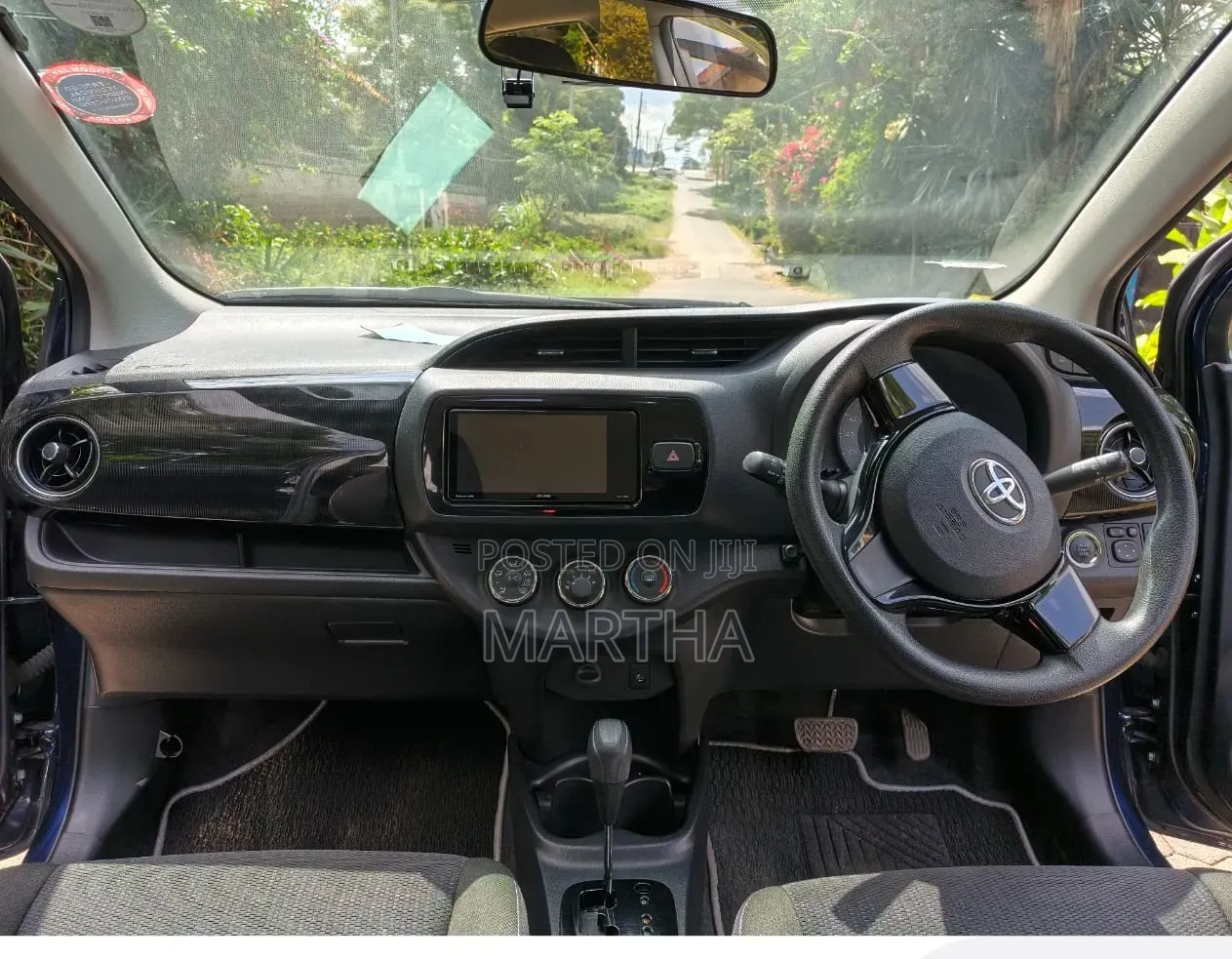 Toyota Vitz 2018 Blue
